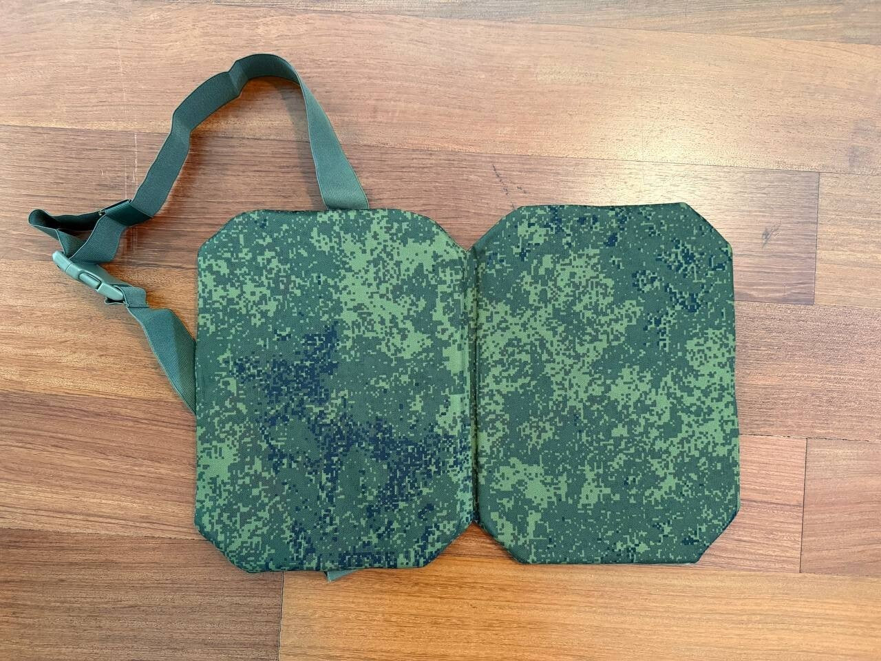 Russian Army Field Sitting Pad EMR – Compact and Lightweight