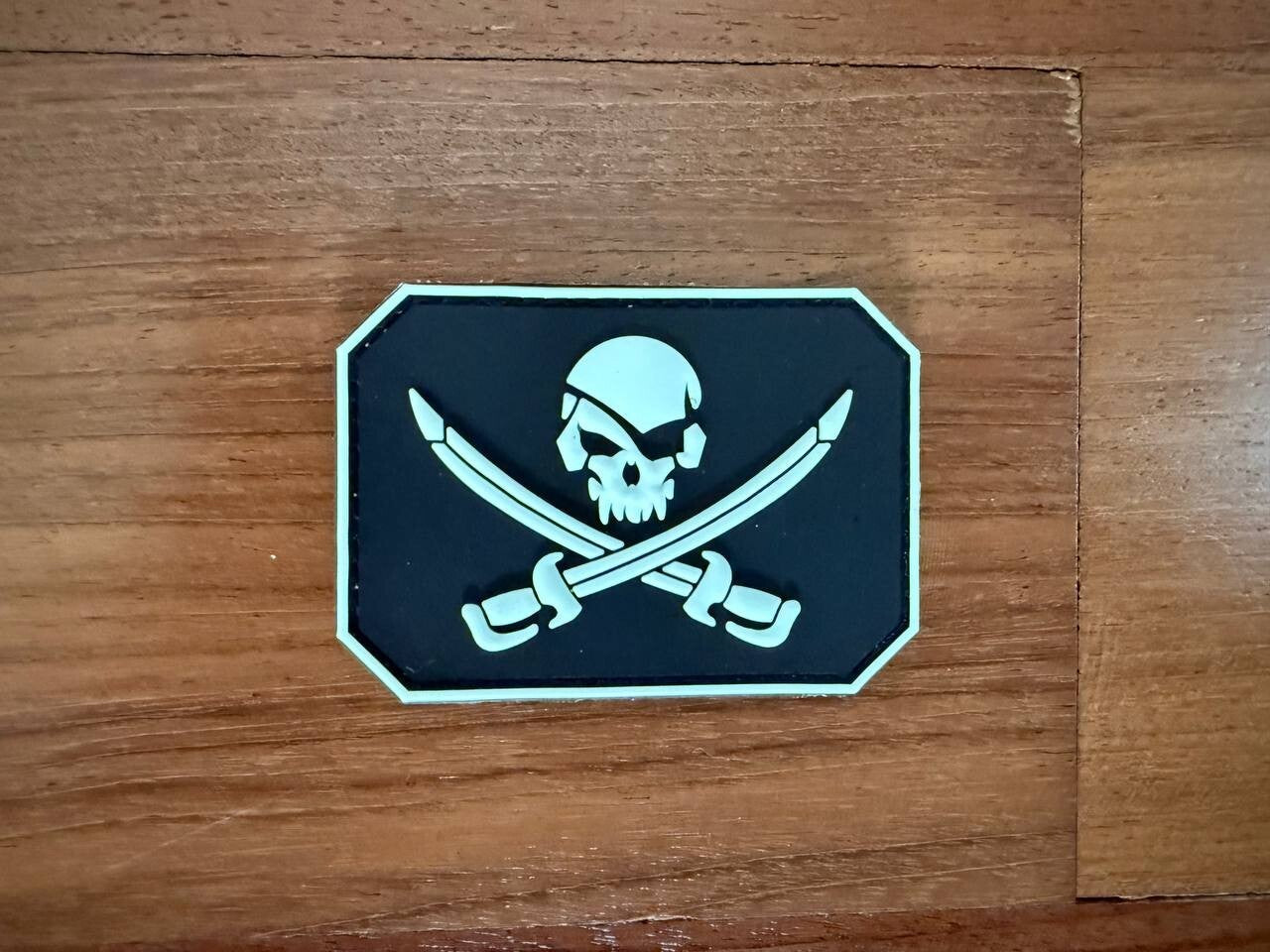"Pirate Skull Swords" Military Morale Badge, Black-White Russian Tactical Patch