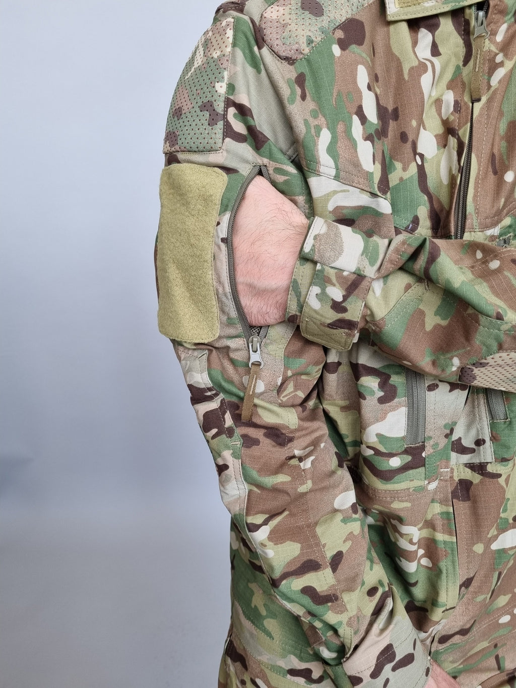 Preorder: Russian Bars Combat Tactical Suit