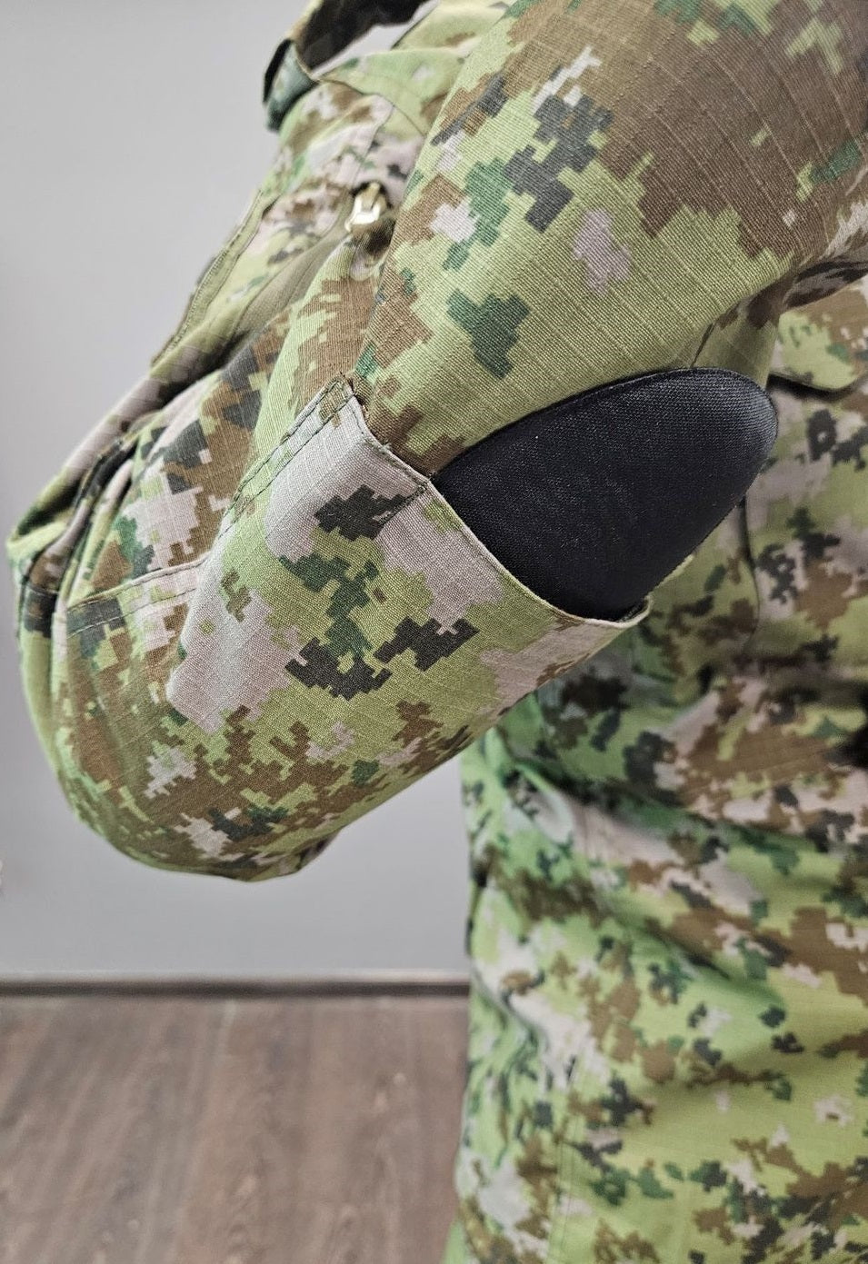 Preorder: Russian Bars "Pogranichnik" (Border Guard) Summer Tactical Suit