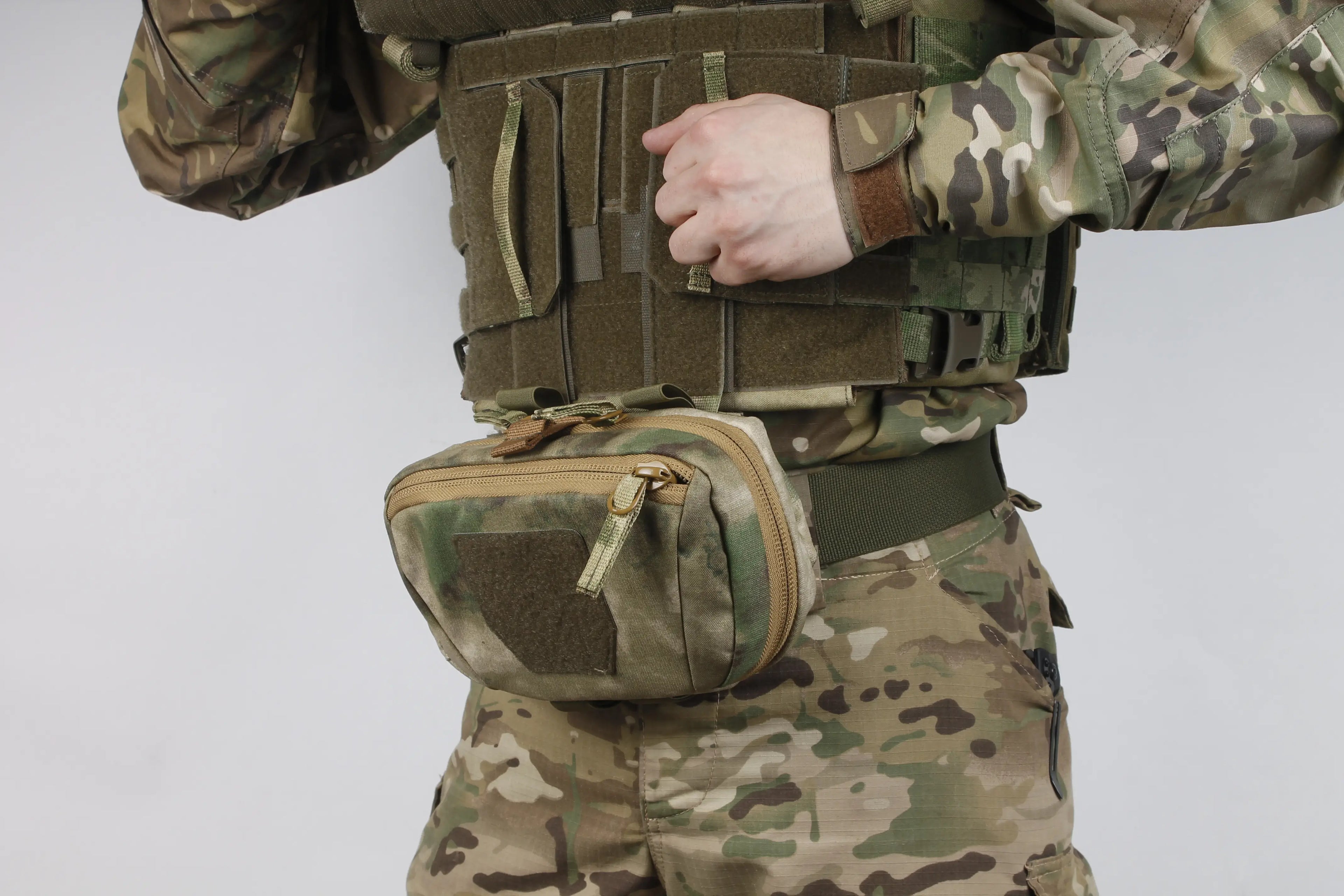 Preorder: Russian Gear Craft Tactical Medical Waist Bag - Universal IFAK Pouch