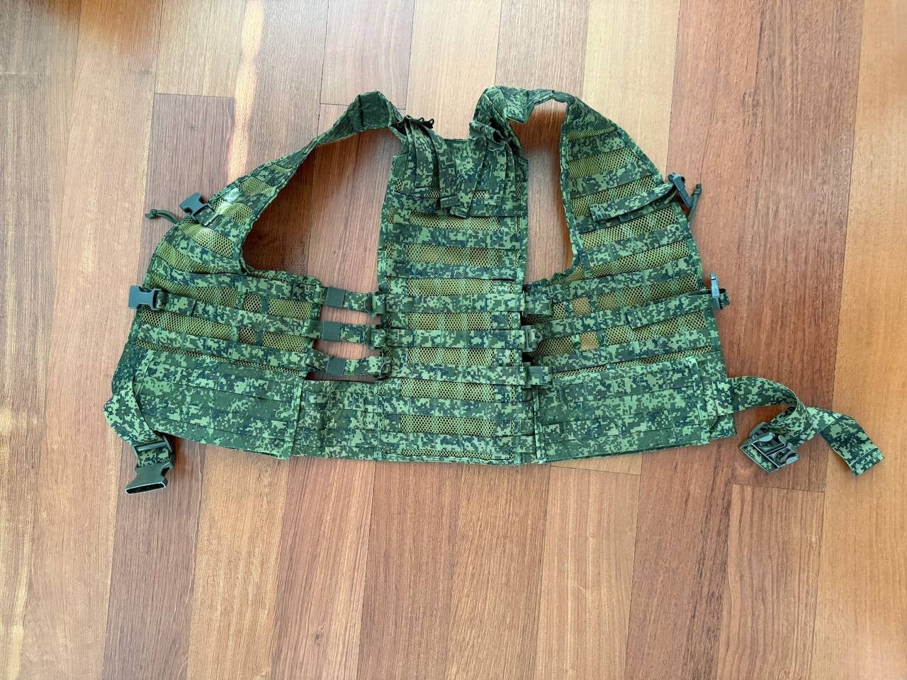 Tekhinkom 6Sh117 New Generation Tactical Vest - EMR Camo (Without Label)