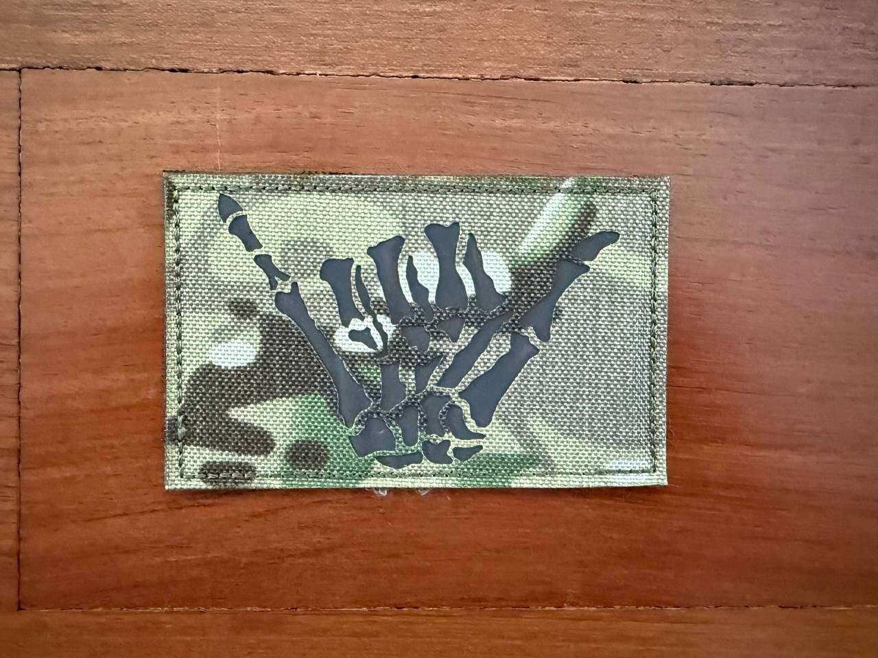 Skeleton Shaka Hand Gesture, Camo Design Morale Badge - Russian Tactical Patch