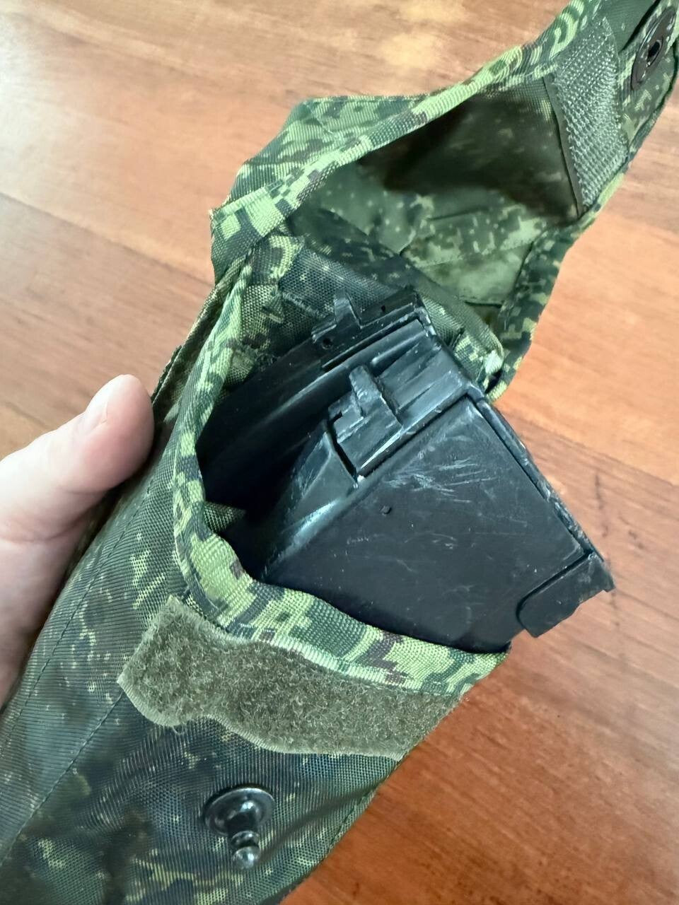Russian Left-Handed Tekhinkom AK Dual Magazine Pouch with ROP Flare Pouch