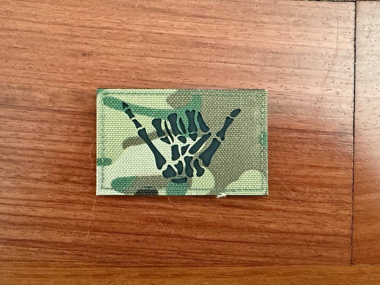 Skeleton Shaka Hand Gesture, Camo Design Morale Badge - Russian Tactical Patch