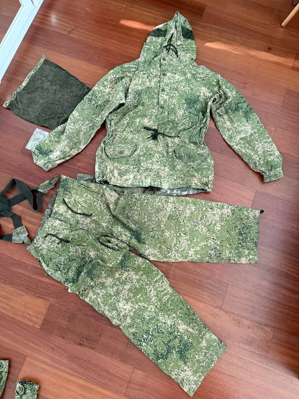 Double-Sided Camouflage Suit 6SH122 Ratnik EMR - 108-112/188 Size Russian Army - Tanki Store suit (Image 1)