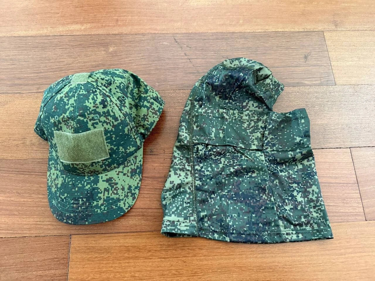 Set of 2 - Russian EMR Digital Camo Cap & Balaclava - Military Uniform Bundle