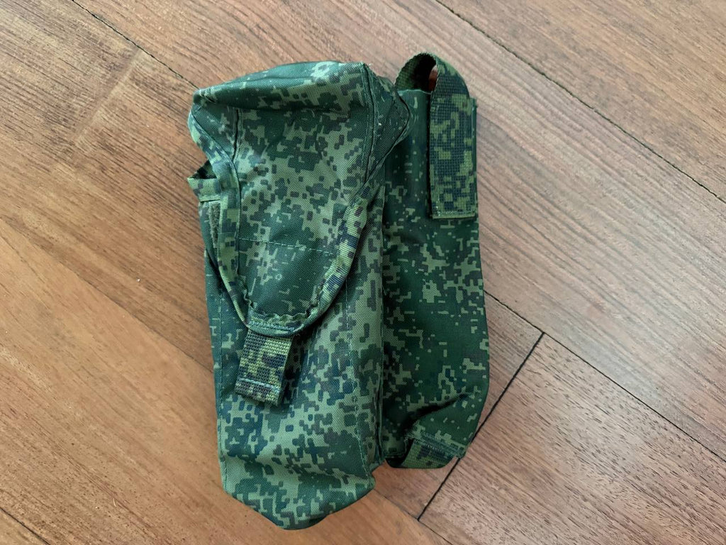 Russian Left-Handed Tekhinkom AK Dual Magazine Pouch with ROP Flare Pouch