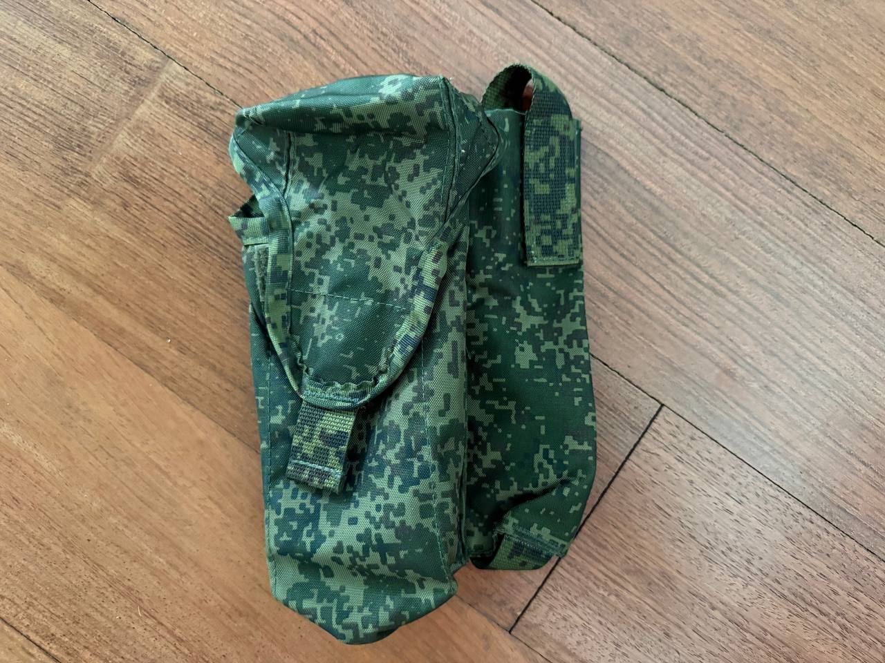 Russian Left-Handed Tekhinkom AK Dual Magazine Pouch with ROP Flare Pouch