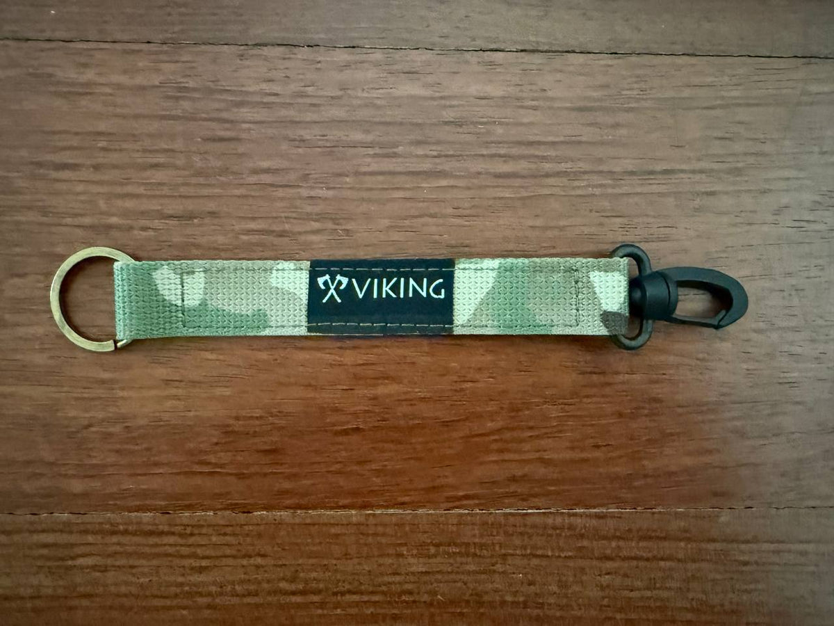 Russian Viking Gear Keychain Lanyard Belt Clip - Multicam with a camouflage pattern, featuring a metal key ring and plastic clip for secure attachment.
