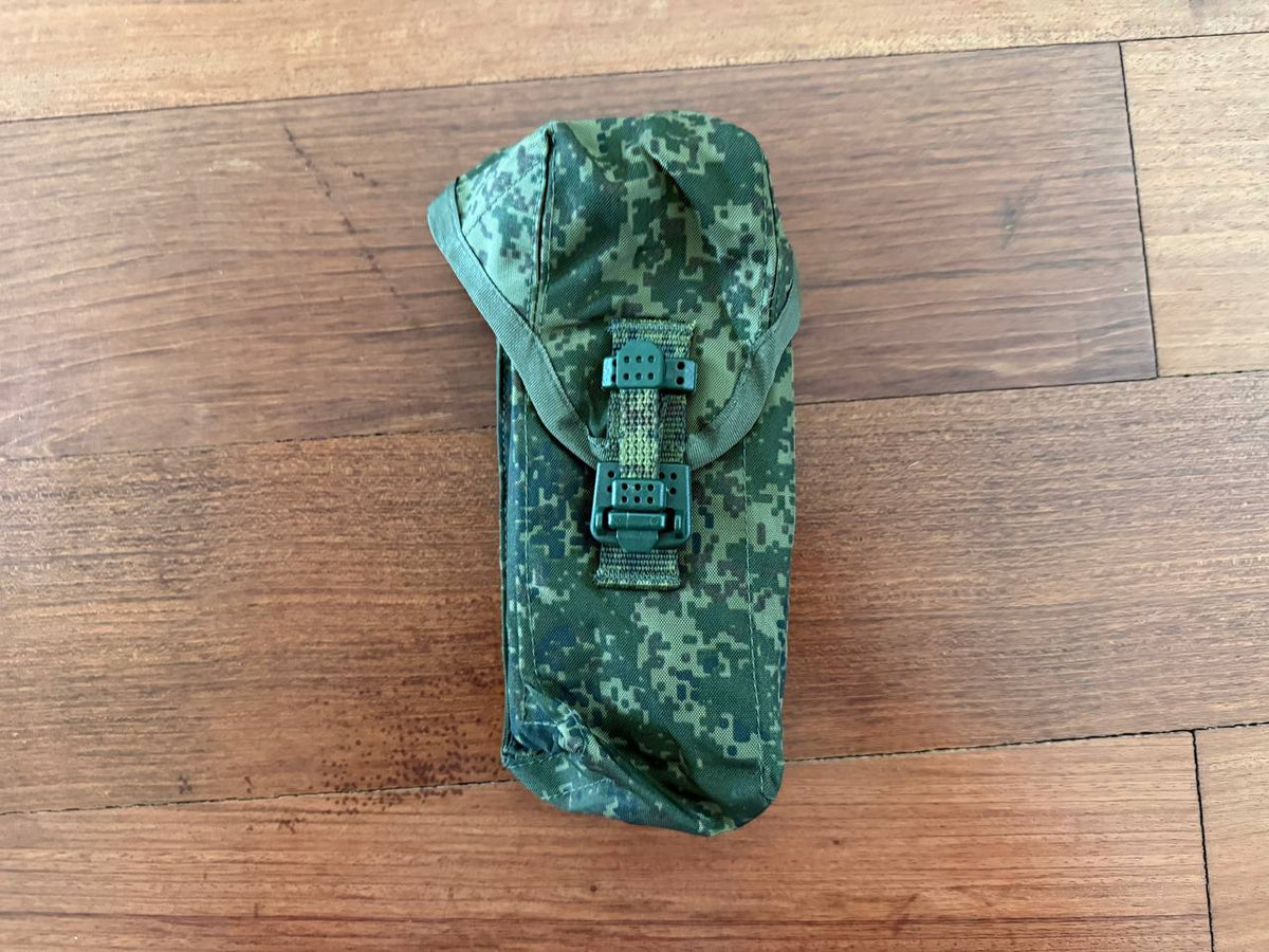 Russian Tekhinkom AK Dual Mag Pouch With Silent Clips - EMR Camo