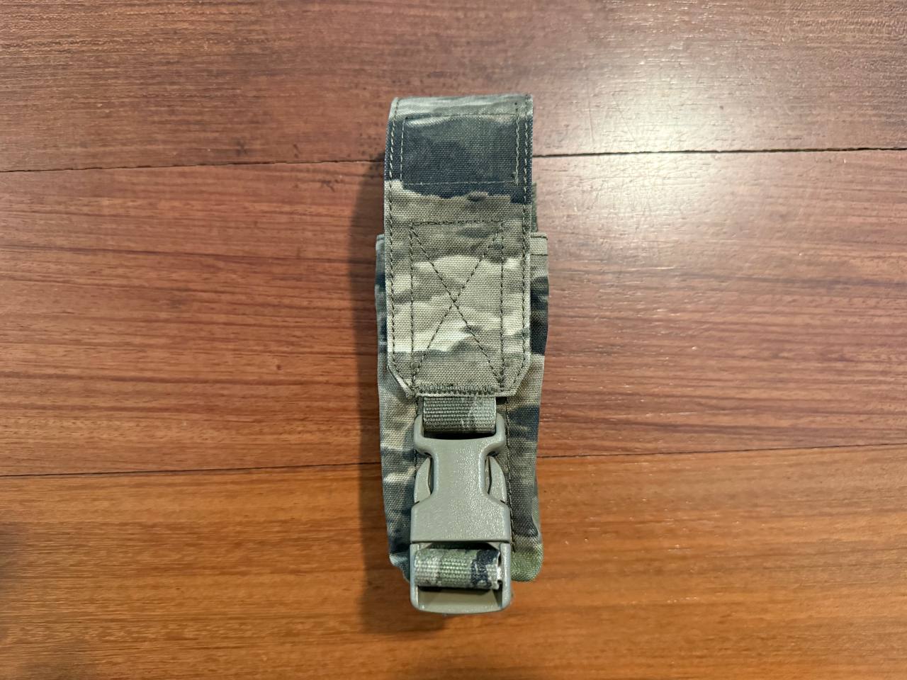 UR-tactical Grenade Pouch - Atacs IX Camo