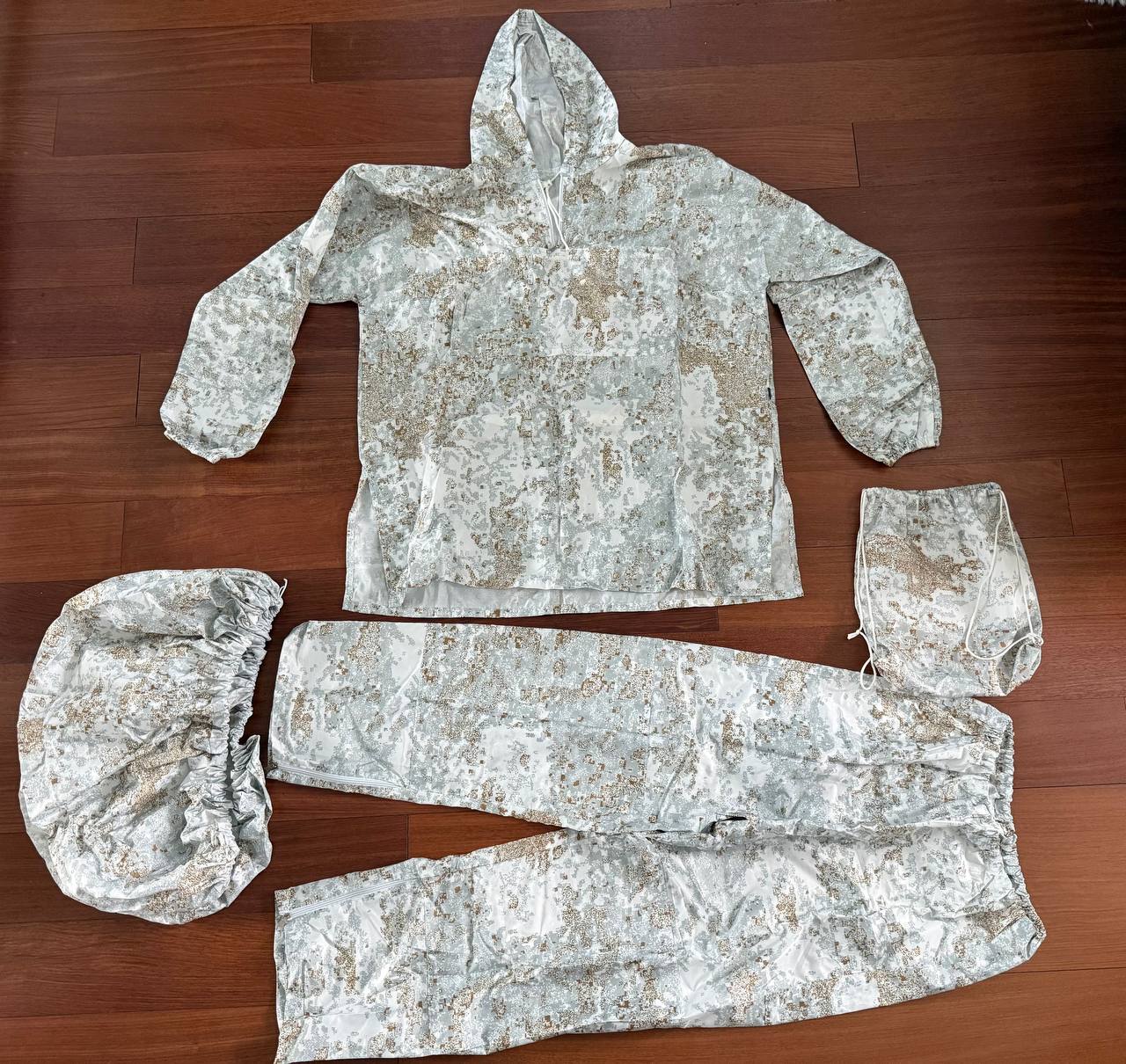 Russian WZoR Armor Winter Suit + Backpack Cover - Size L/XL