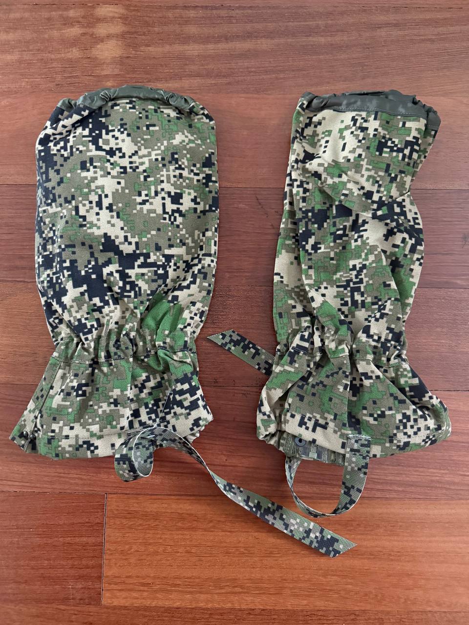 Russian SSO Spectre SKWO Digital Camouflage Gaiters