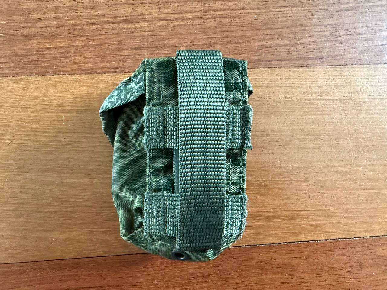 Russian Army Grenade Pouch Old Gen - EMR Digital Flora
