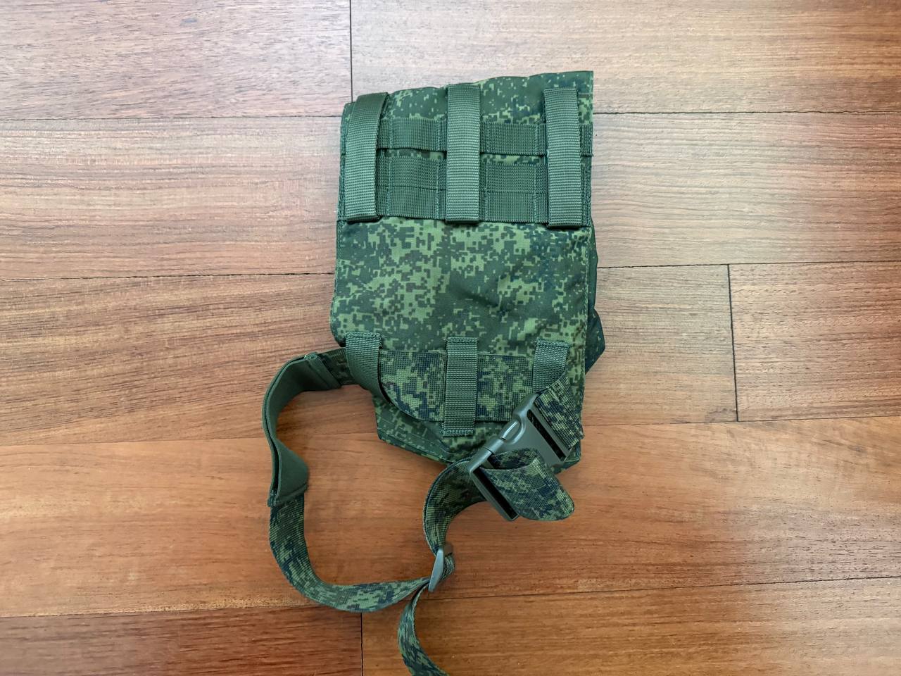 Russian Zuratkul Gas Mask Pouch New Gen - EMR Digital Flora w/ Silent Clips