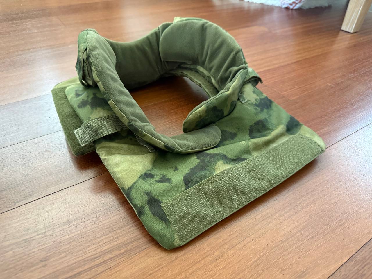 Russian Taktika Neck Protection with Soft Armor Inserts - Mox A-TACS FG