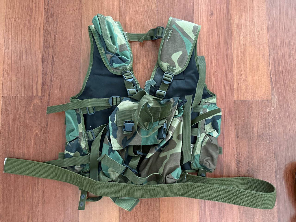Russian Survival Corps (SRVV) Vest - Woodland Camo