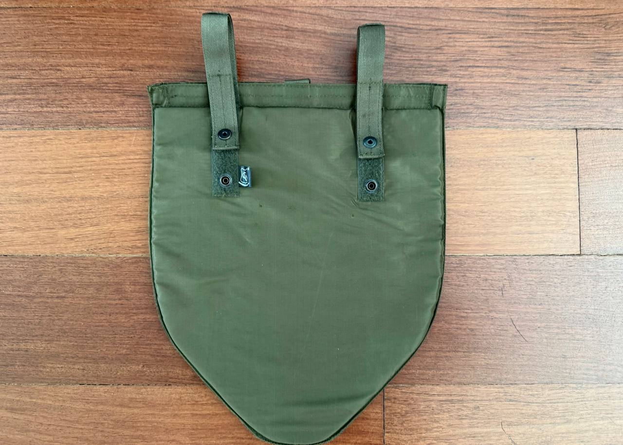 Russian SSO - Tactical Groin Pad – EMR (Digital Flora) in olive green fabric with attachment straps, designed for protective tactical use.