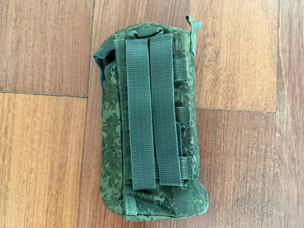 Russian Tekhinkom Right-Handed 2x AK Mag Pouch + ROP Flare - EMR - Old Gen in digital camo fabric, showing MOLLE straps for tactical attachment, displayed on wooden floor.