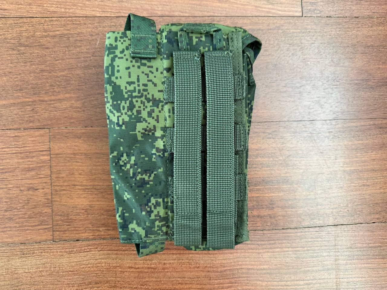 Russian Triada-Tko Left-Handed AK Dual Maga Pouch with ROP Flare Pouch - EMR