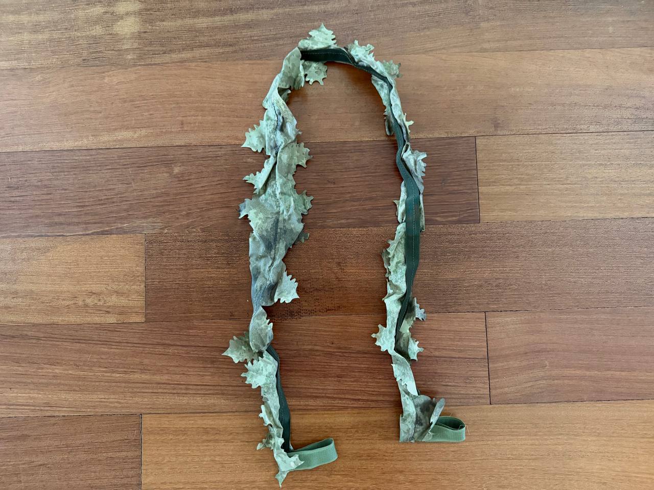 Russian Leaf Gun Stripe - 140cm - Atacs AU / Granite Camo