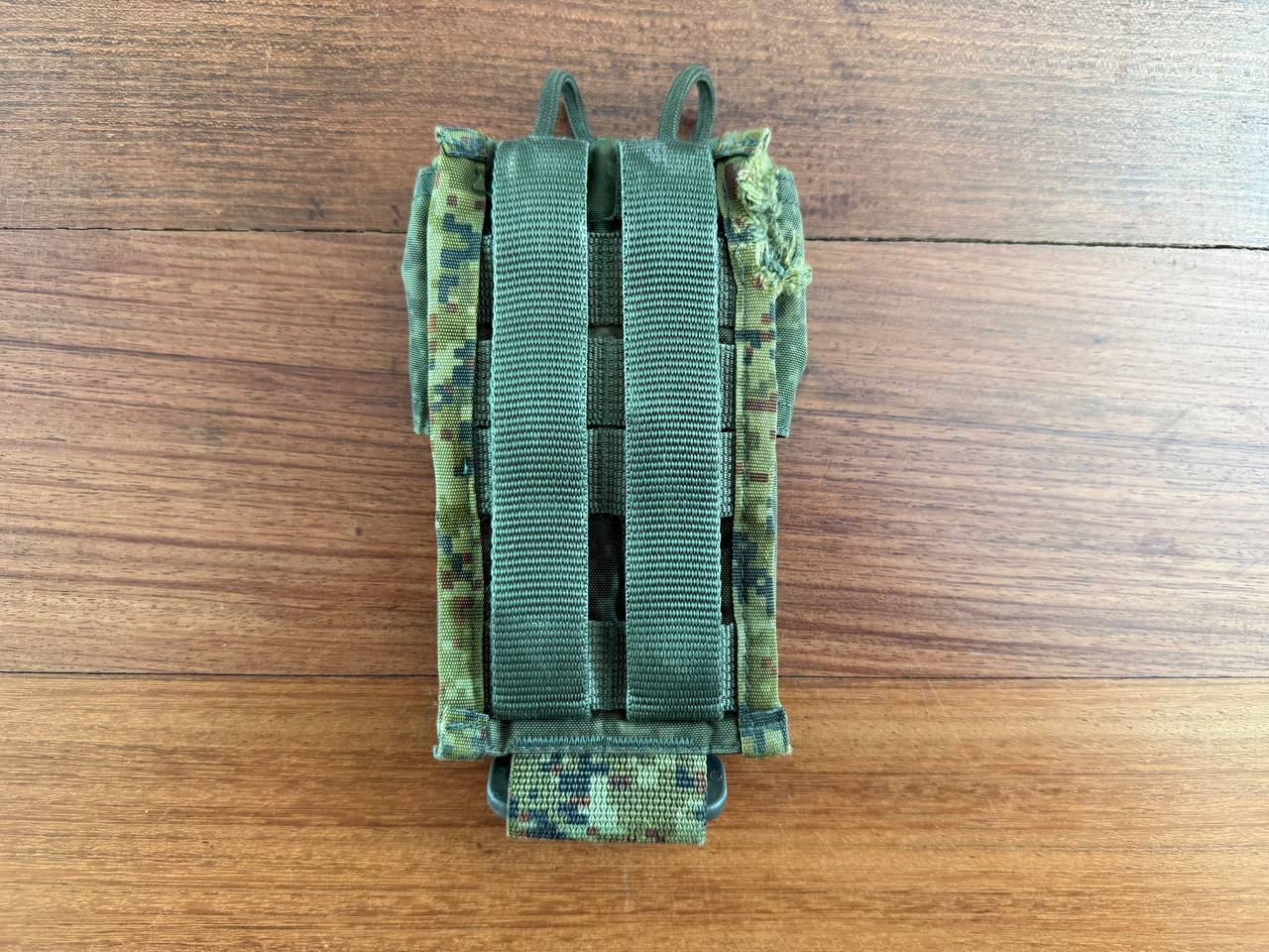 (USED) Russian Tekhinkom Radio Pouch - EMR Camo