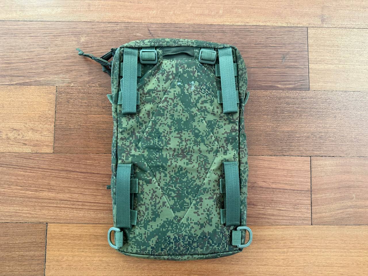 Russian Tekhinkom Hydration Pouch - EMR Digital Flora Camo