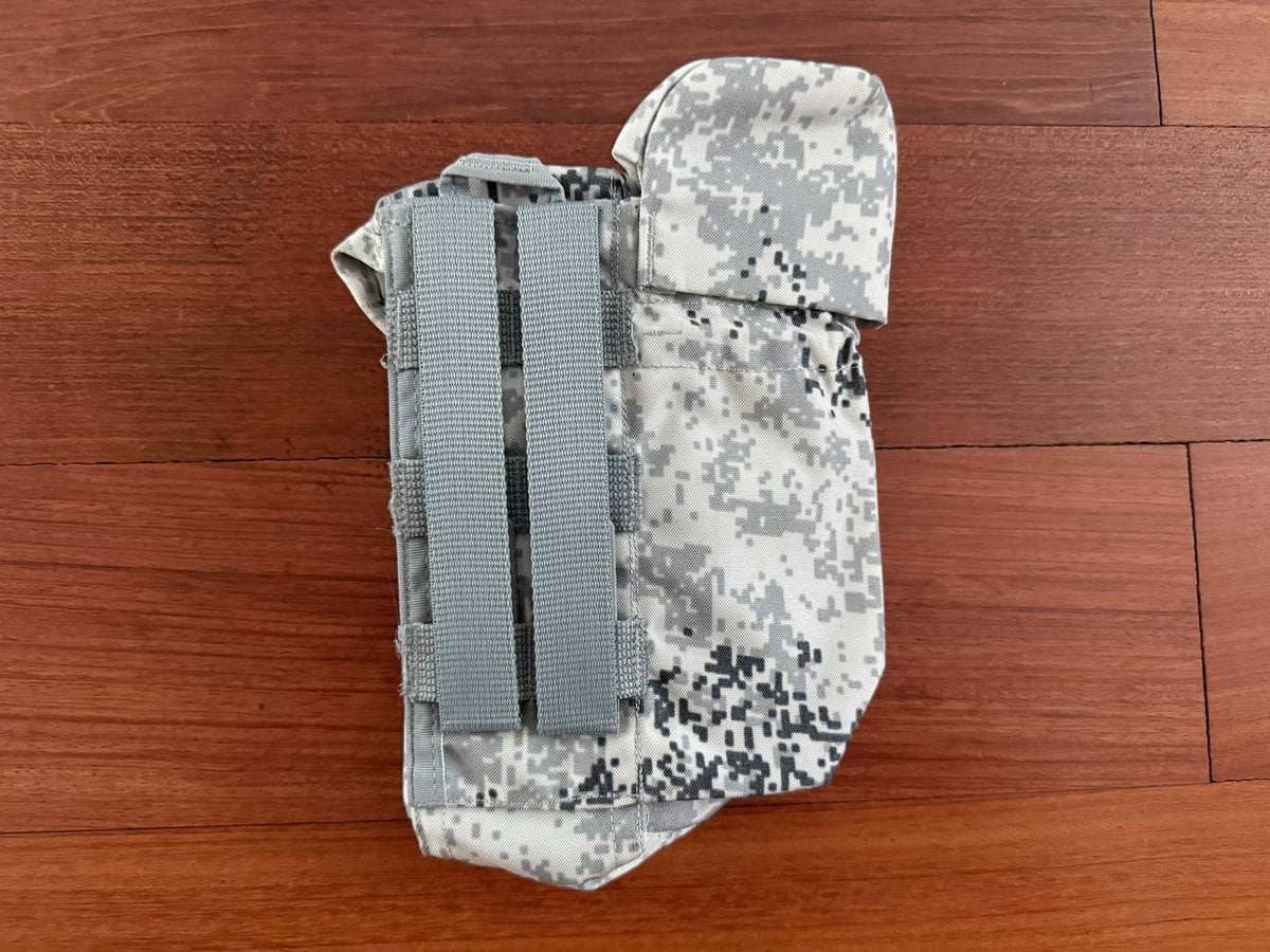 Russian Tekhinkom Right-Handed AK 2xMag Pouch w/ Smoke Grenade Pouch Arctic EMR