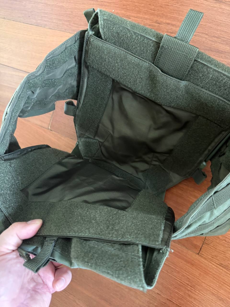 Russian Ana Tactical M5 Vest - Olive