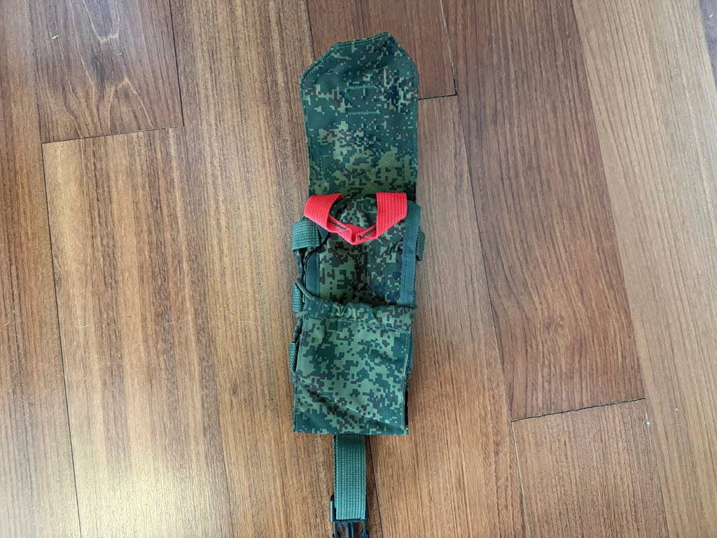Russian Tekhinkom Old Gen Detachable Medical Pouch IFAK - EMR Digital Flora Camo